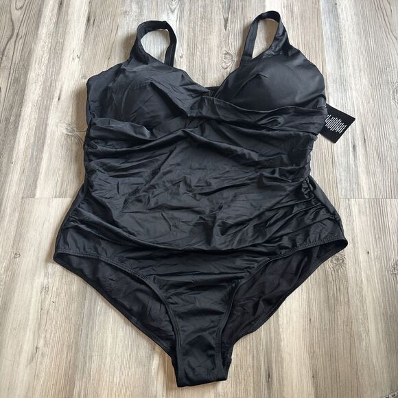 NWT Swimsuits For All Black One Piece Bathing Suit With Rouched Sides Size 24 - Picture 1 of 9